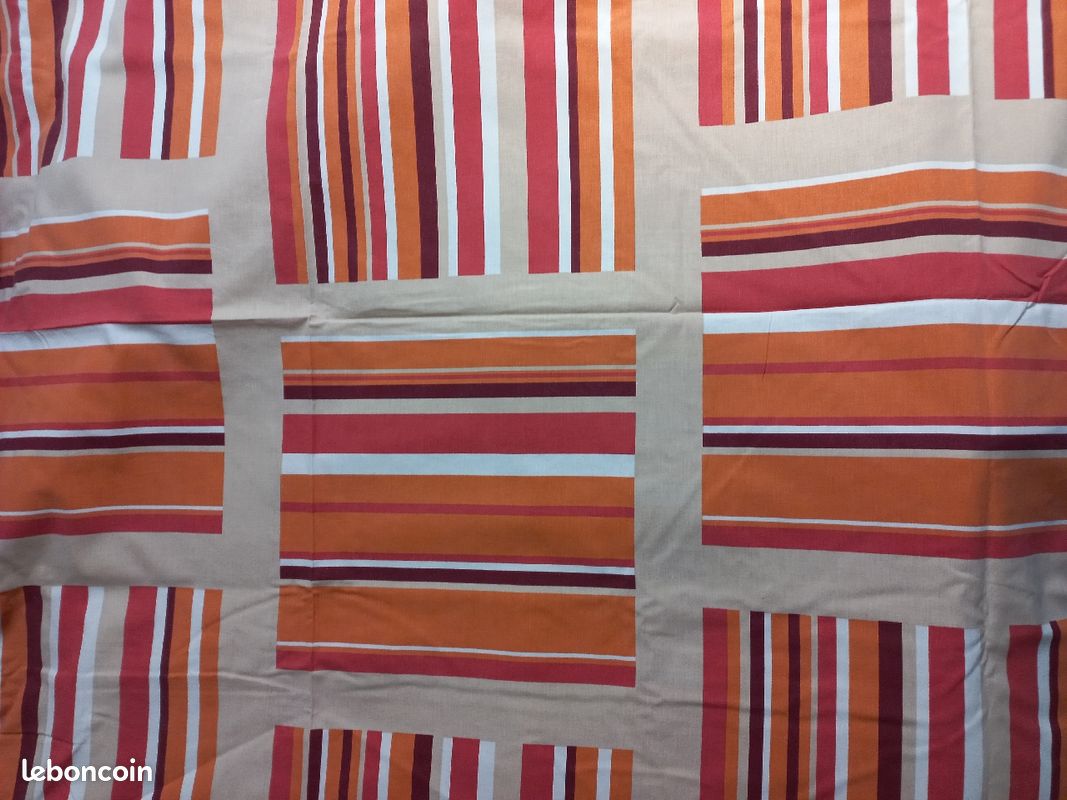 Housse couette et taies oreillers (image 2)