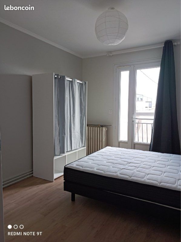 Chambre colocation 450 euros charge comprise (image 2)