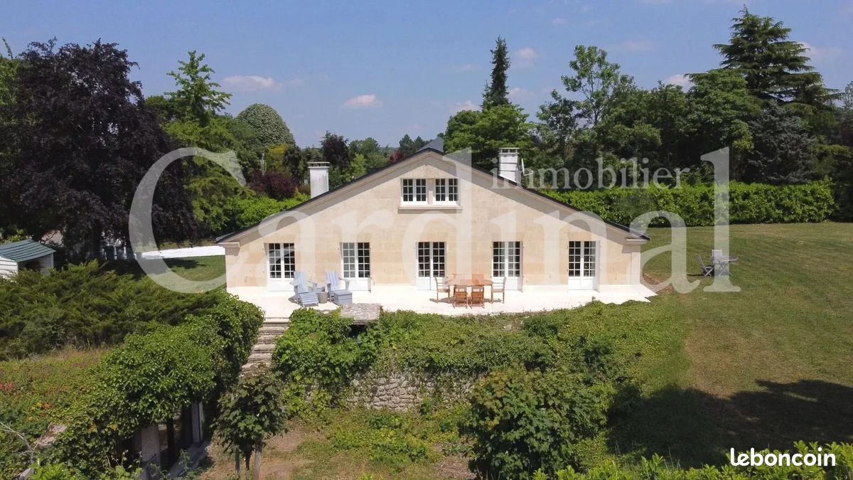 Maison 6 pièces 165 m² · à Saint-Nom-la-Bretèche · 165 m² · 1 050 000 €