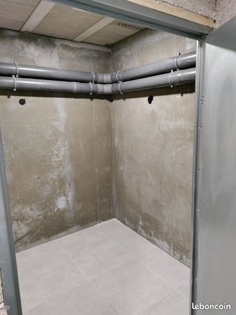 Cave de stockage sécurisé - 4,5 m2 - 2,60 hauteur - 11,7 m3- Malakoff