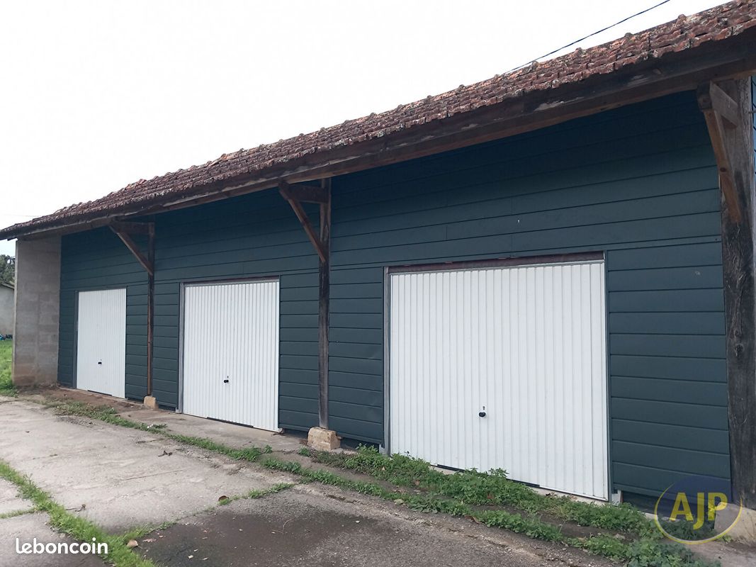 Parking 1 pièce 10 m² · à Gaillan-en-Médoc · 10 m² · 100 €