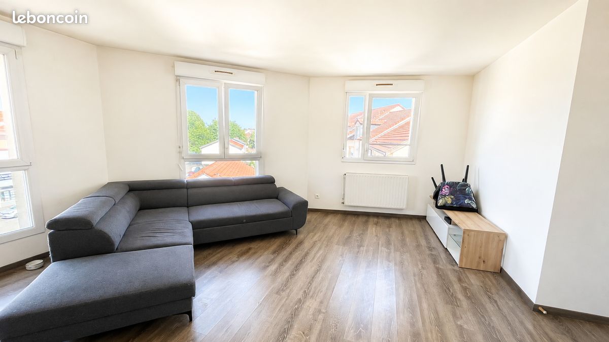 Appartement 3 pièces 78 m² · à Sainte-Marie-aux-Chênes · 78 m² · 815 €