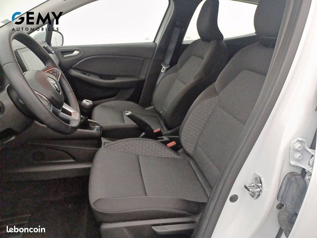 RENAULT Clio SCe 65 - 21N Zen (image 9)
