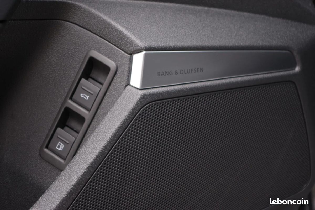 Audi A3 40 TFSI e 204ch S line S tronic – Toit Panoramique Ouvrant, B&O (image 11)