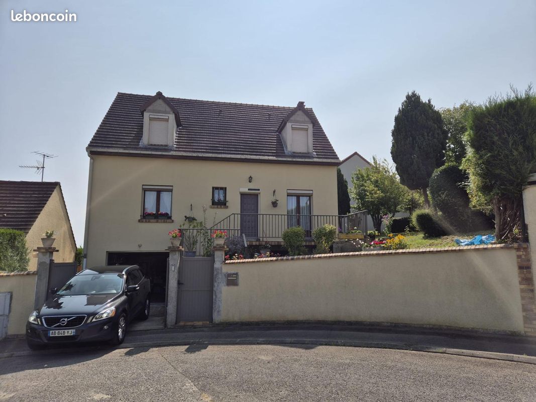 Maison 6 pièces 100 m² · à Buchelay · 100 m² · 290 000 €