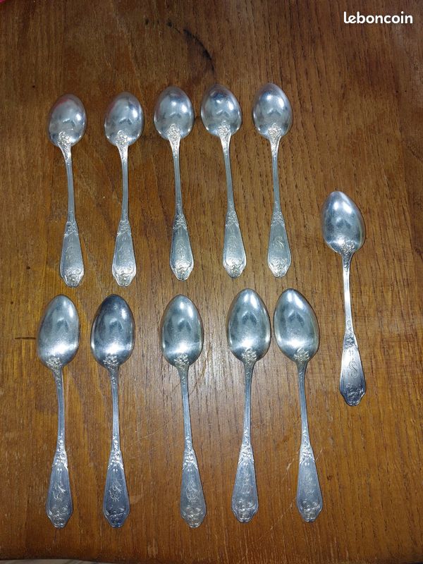 11 petite cuillère métal blanc (image 2)