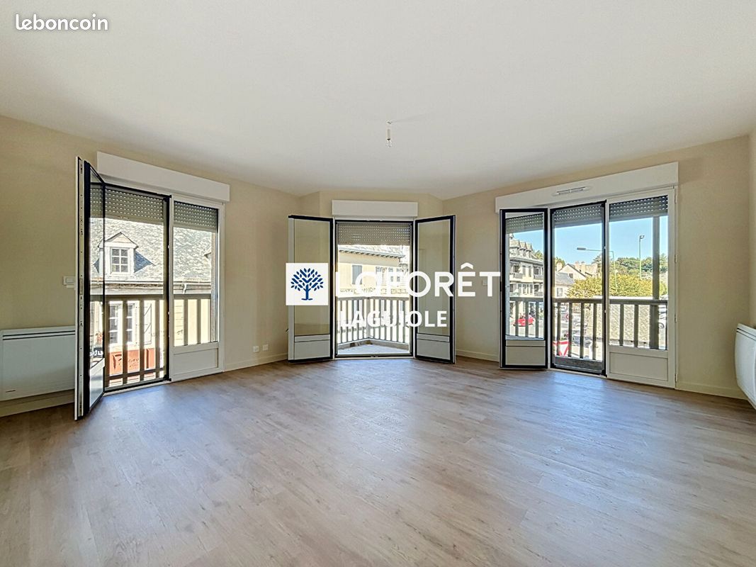 Appartement 3 pièces 63 m² · à Laguiole · 63 m² · 710 €/mois