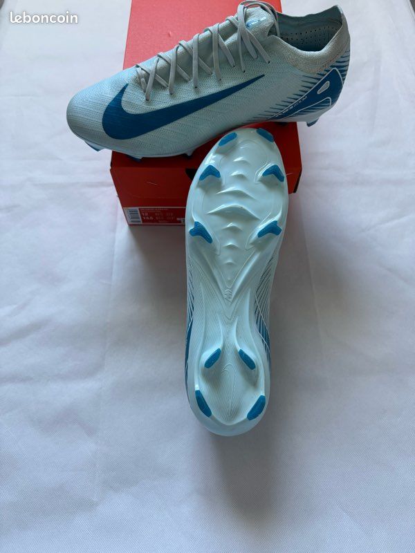 Crampons Nike vapor 16 pro (image 1)