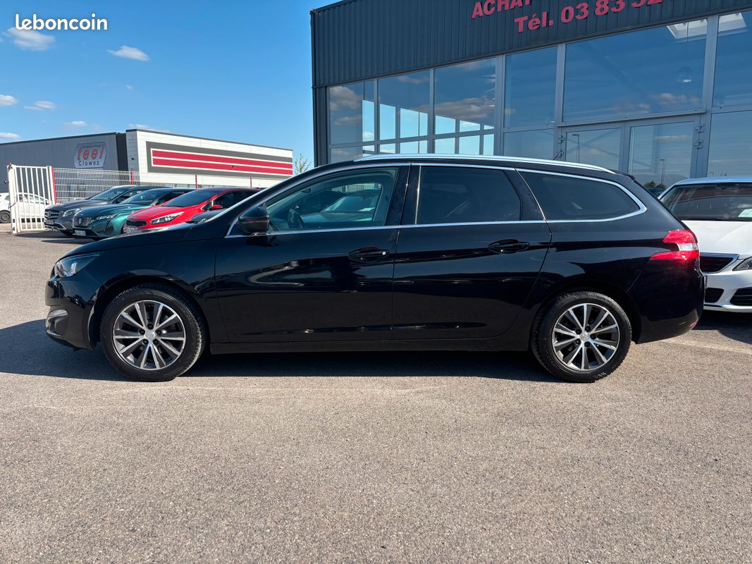 PEUGEOT 308 SW 1.6 HDi 120ch ALLURE / GPS / Caméra / Bluetooth / Toit panoramique / 2016 / 228 946kms (image 3)