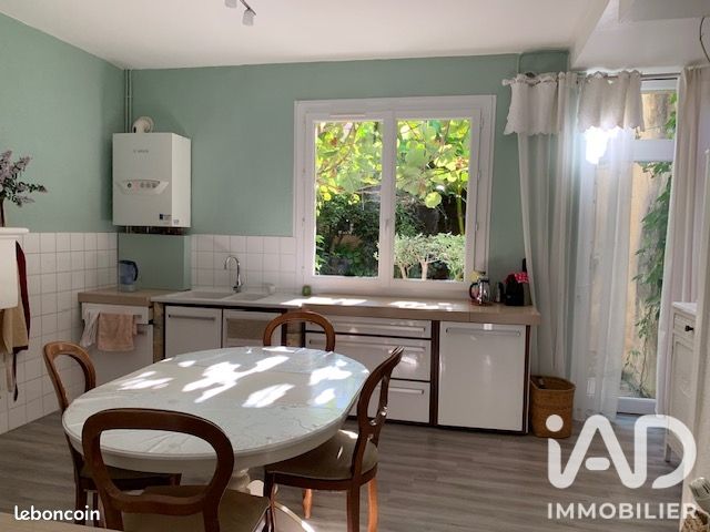 Maison 5 pièces 125 m² · à Sauveterre-de-Guyenne · 125 m² · 208 000 €