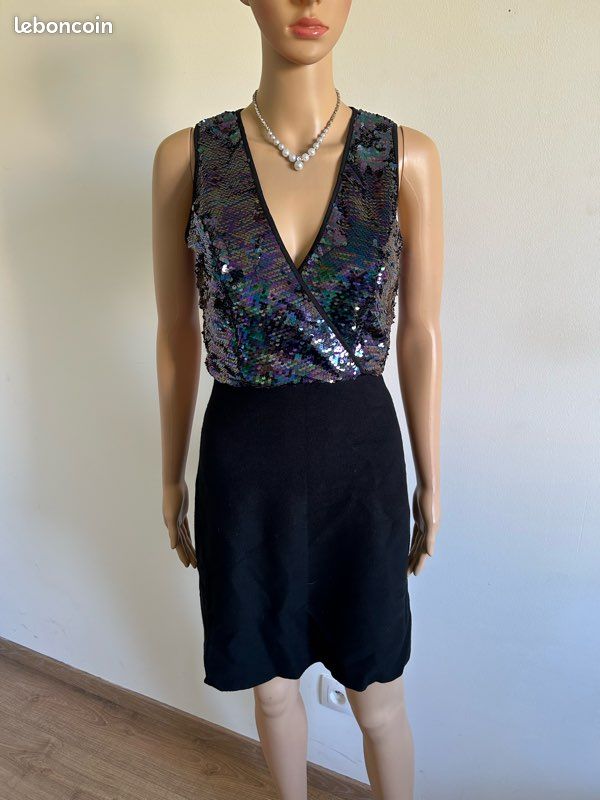 Robe noire neuve avec sequins Morgan taille S (valeur 85) (image 1)