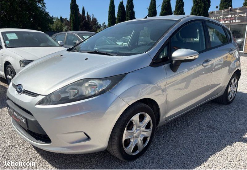 Ford fiesta 1.4tdci 70cv (image 1)