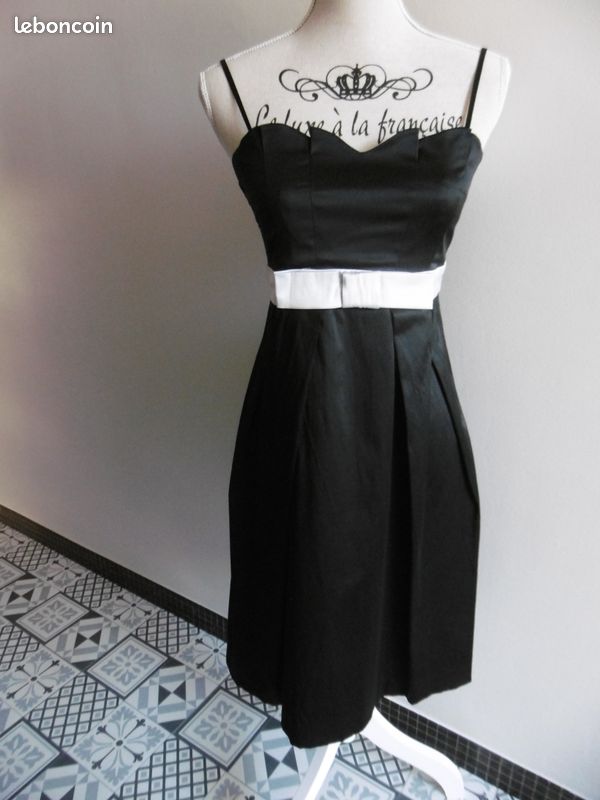 Tenues de réveillon Noël / 1er de l'an / fêtes / cérémonie / robes / jupes / bustier (image 6)