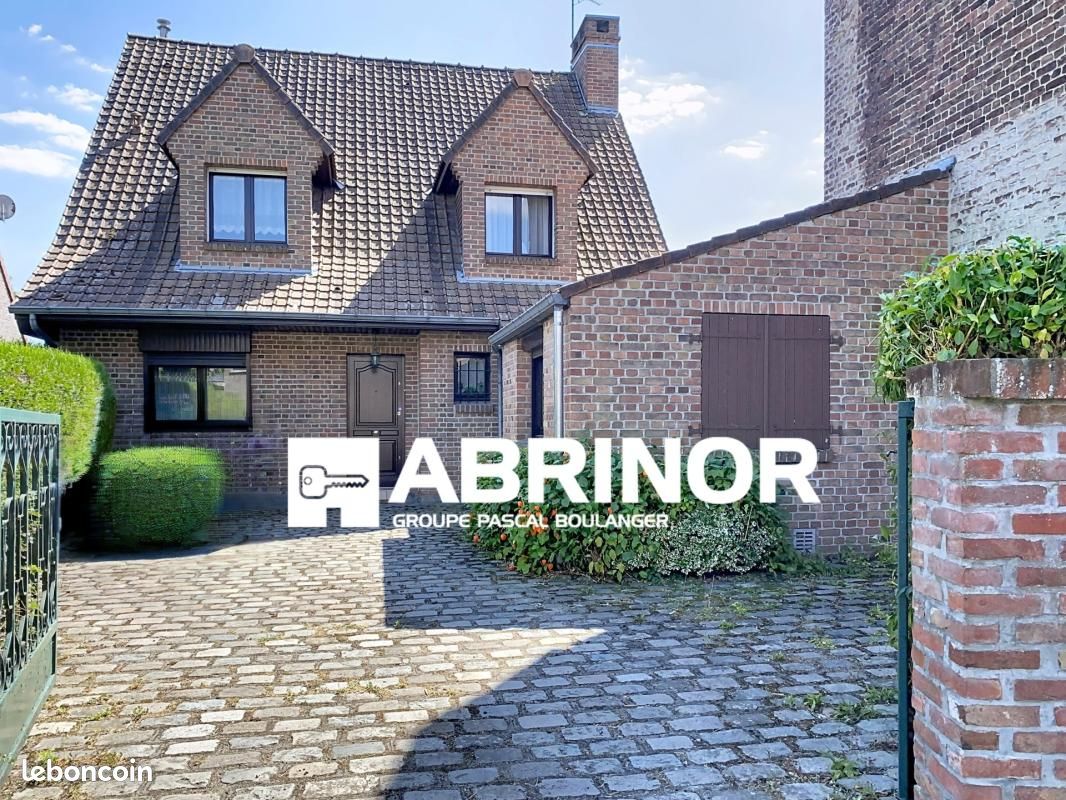 Maison 5 pièces 160 m² · à Emmerin · 160 m² · 376 000 €