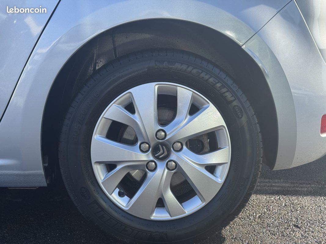 Citroen c4 1.6 hdi 115 attraction 2014 (image 27)
