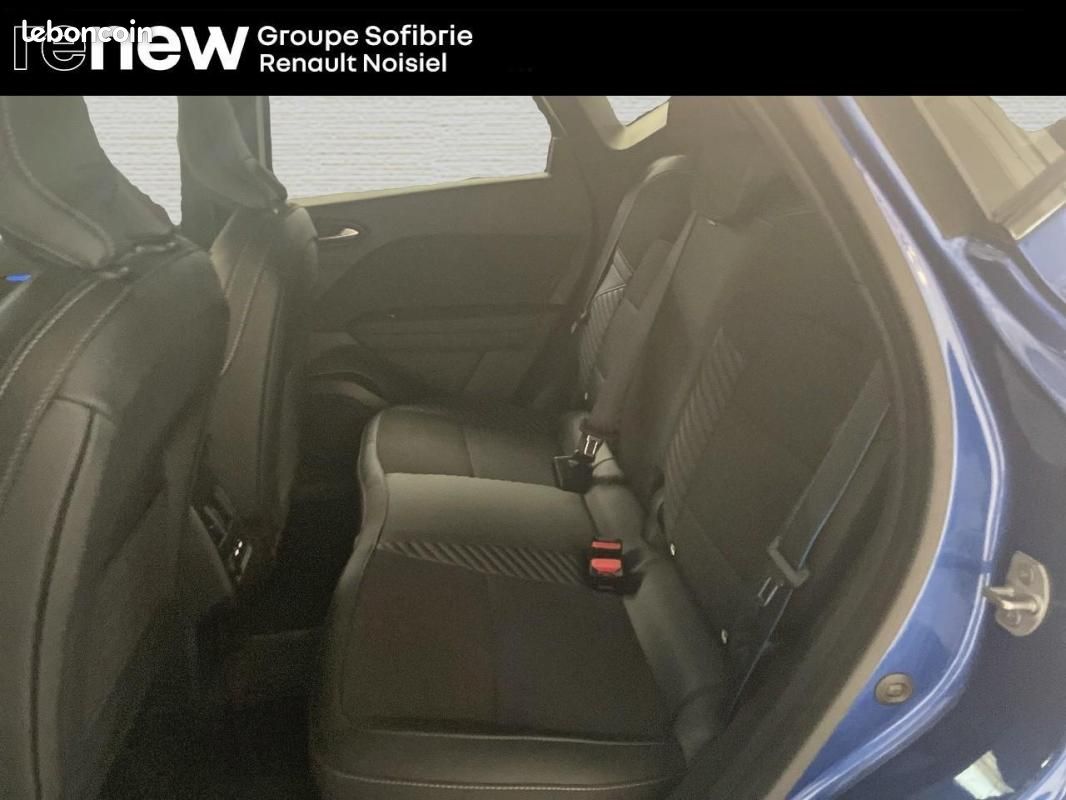 Renault Captur E-Tech full hybrid 145 ch esprit Alpine (image 10)