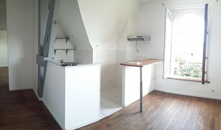 Appartement a louer saint-ouen-l'aumone - 2 pièce(s) - 37 m2 - Surfyn