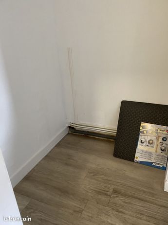 https://img.leboncoin.fr/api/v1/lbcpb1/images/5a/1d/29/5a1d29201a709e3dea3a94fbf8450ef838a63ec7.jpg?rule=ad-image