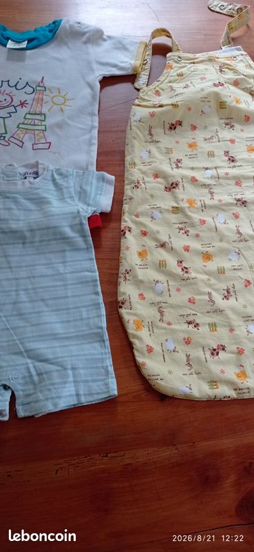 Lot de 4 combi-shorts et une gigoteuse (image 2)