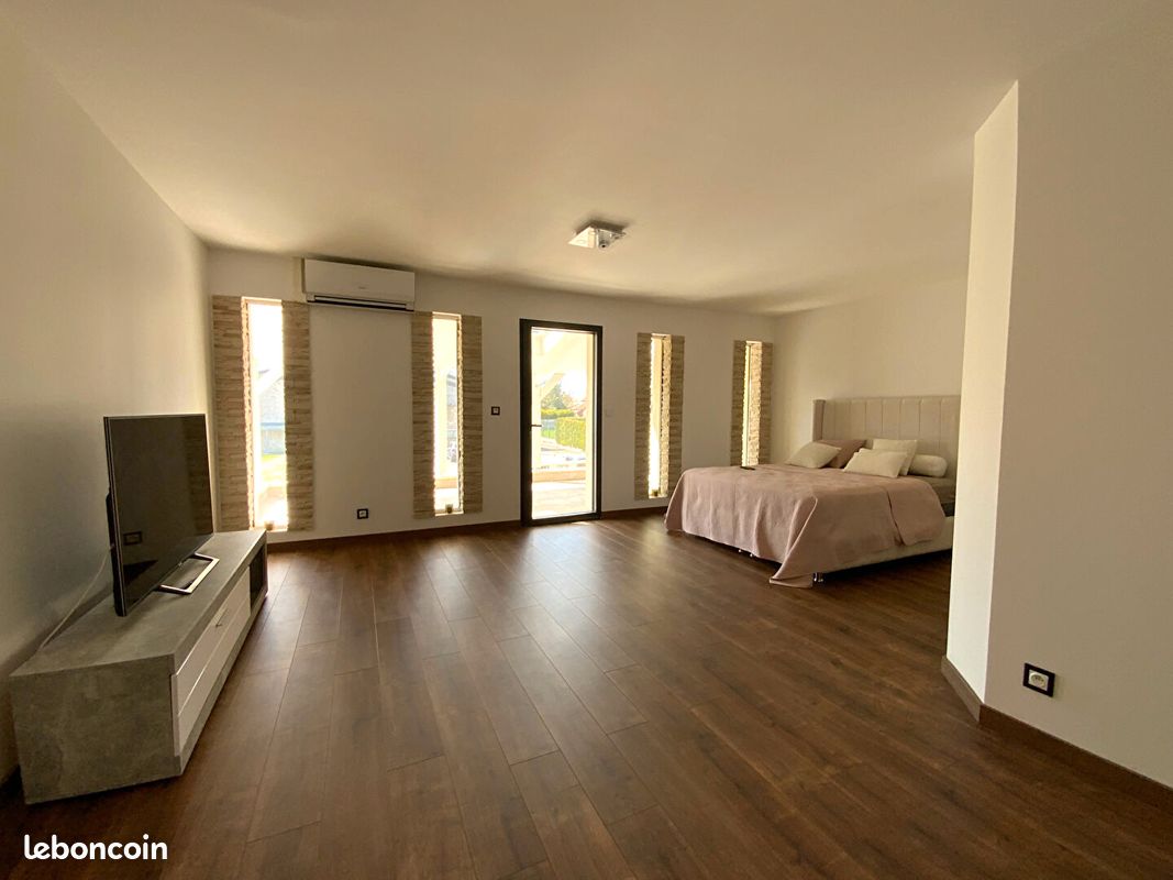 Maison 7 pièces 268 m² (image 7)