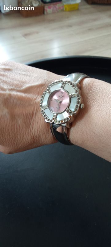 Montre Bijou Femme Ceigny – Forme Fleur Strass & Cadran Rose (image 6)