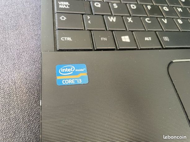 Trappe De Dessous De PC Toshiba Satellite C50-A - Pièce Détachée V000949680 D'Occasion
