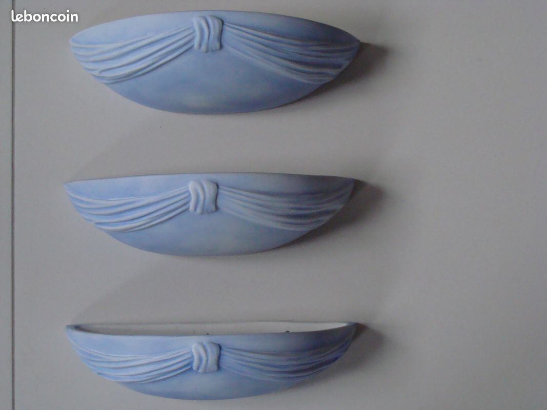 Appliques murales (image 1)