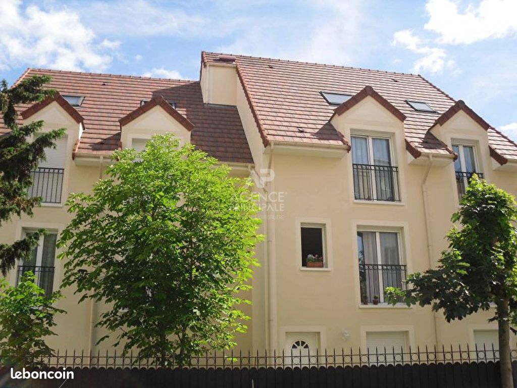 Appartement 2 pièces 28 m² · à Poissy · 28 m² · 795 €