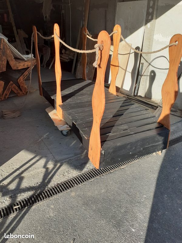 Passerelle de 2m de long (image 1)
