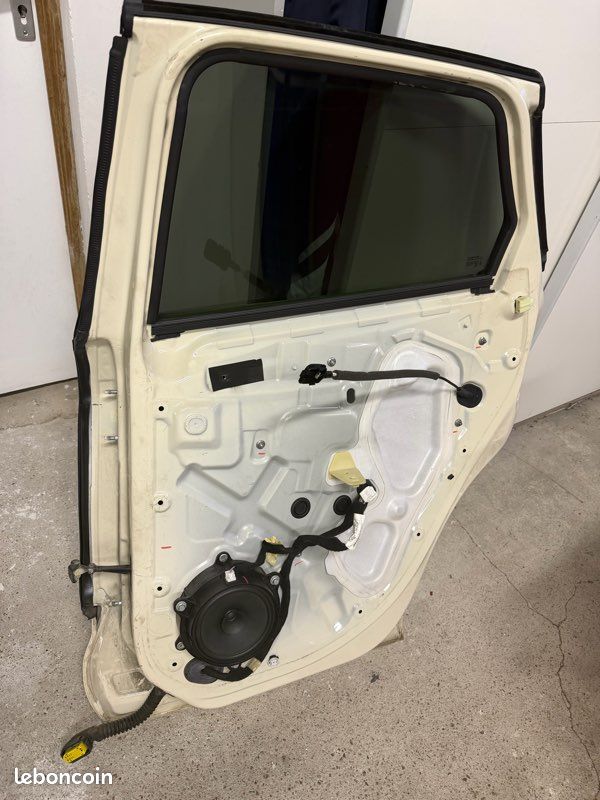 Porte Renault captur 2014 (image 1)