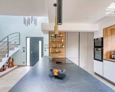 Maison 995 000 € - 130 m²