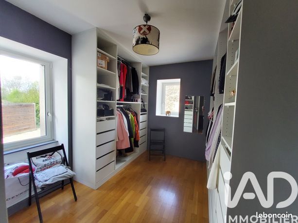 Maison 8 pièces 373 m² — 10