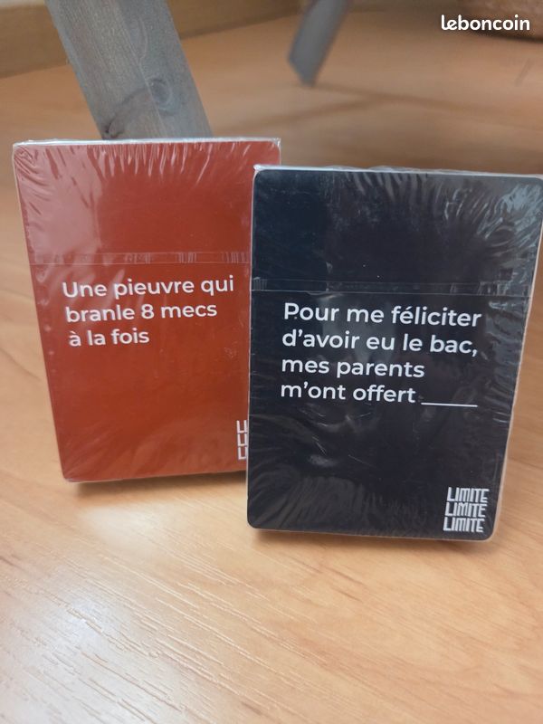 Tipsy Land: Édition Soirée de Jeu de Société | Urban Outfitters Canada