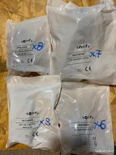 Set adaptateur Somfy et crochets (image 1)