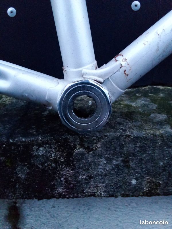Cadre Vélo Peugeot Super Competition - Année 1980 - Taille 57 Cm - Course Acier
