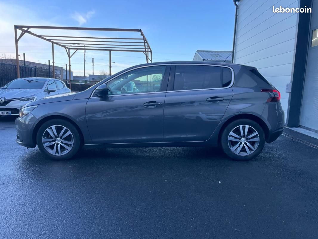 Peugeot 308 BlueHDi 130ch S&S BVM6 Allure (image 5)