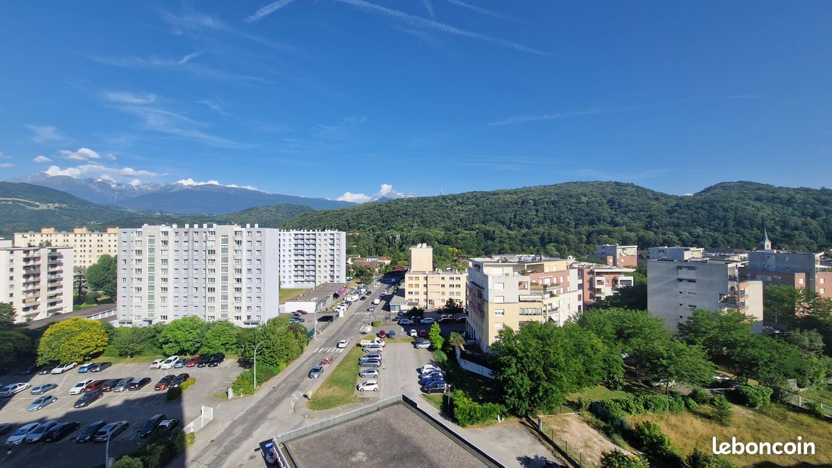 Appartement 3 pièces 70 m² · à Échirolles · 70 m² · 128 000 €