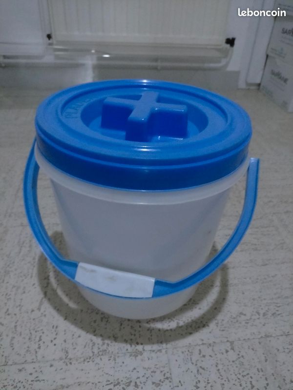 Seau Plastique 3 Seaux De Nettoyage 2friends Maria 5L - Alimentaires Avec Couvercles Colorés Seaux Rangement 5 Litres Plastique Seau Plastique 3 Seaux De Nettoyage 2friends Maria 5L - Alimentaires Avec Couvercles Colorés Seaux Rangement 5 Litres Plastique