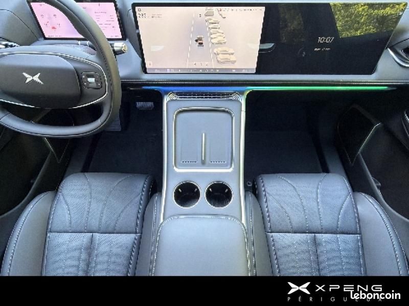 Xpeng G9 575ch 93,1kWh AWD Performance (image 13)