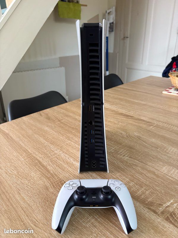 Ps5 slim avec écran gaming (image 2)