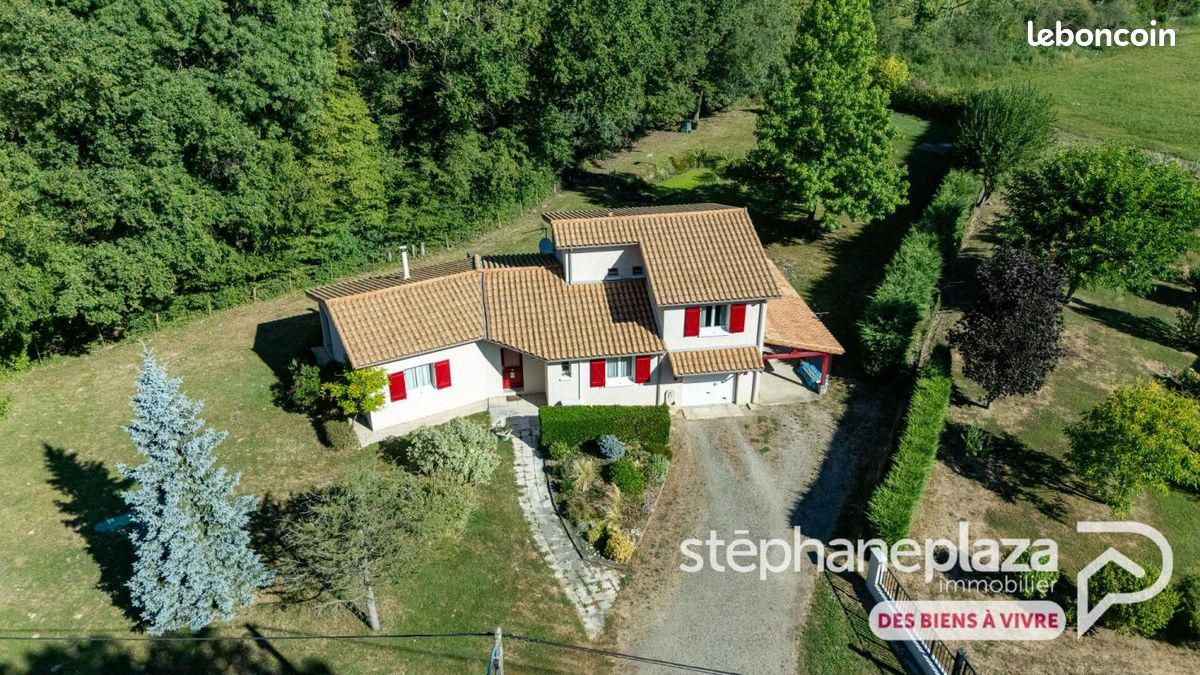 Maison 5 pièces 118 m² · à Ambérieux-en-Dombes · 118 m² · 379 000 €