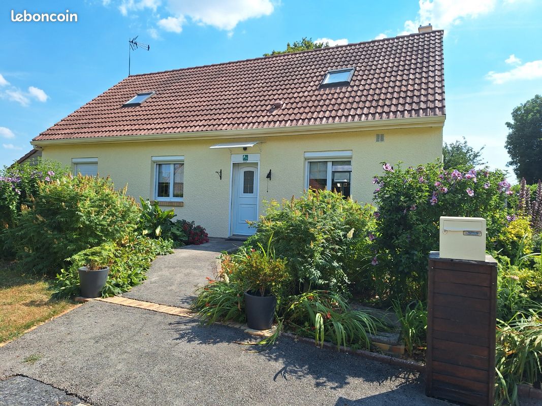 Maison 7 pièces 167 m² · à Ételfay · 167 m² · 245 000 €