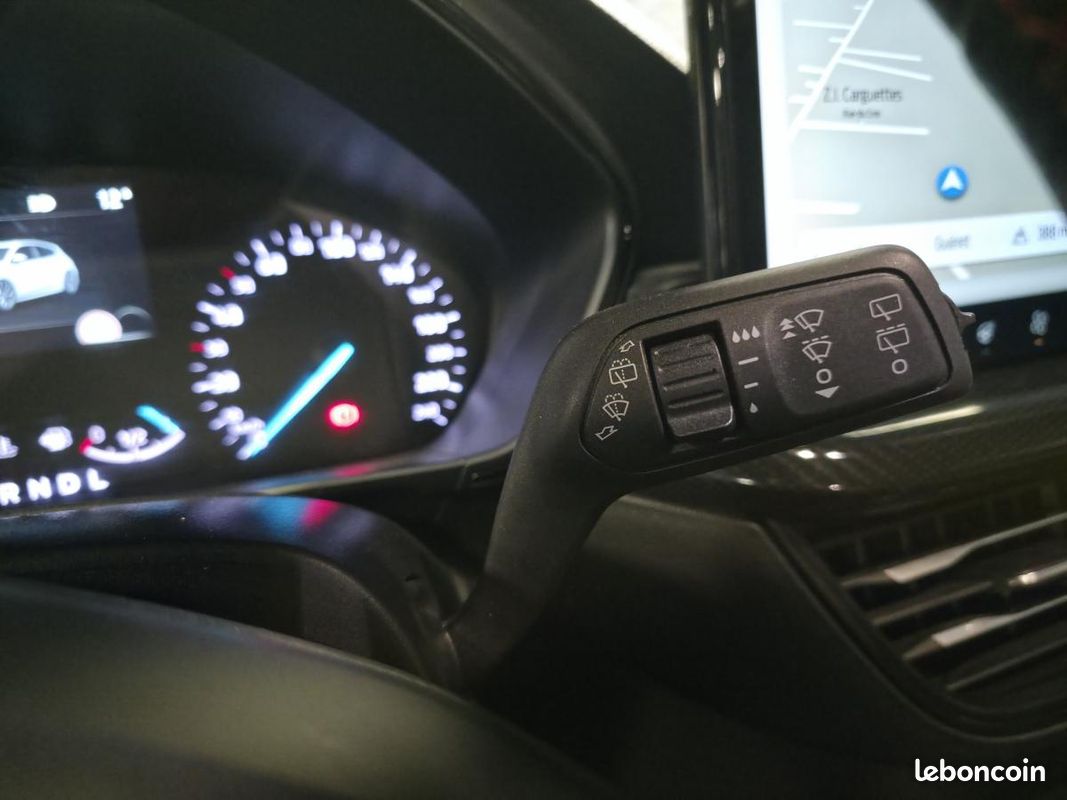 FORD FOCUS 1.0 EcoBoost mHEV - 155 - BV PowerShift ST Line (image 29)