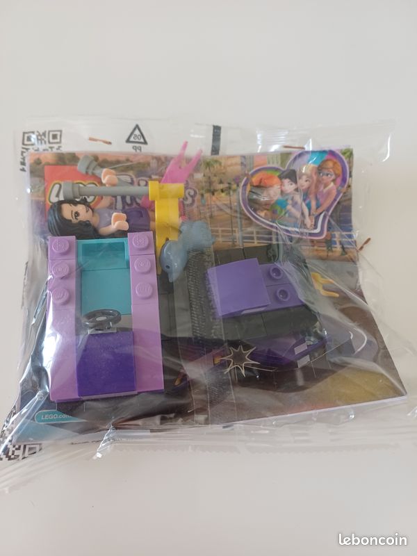 Lego Friends 30409 L'auto-tamponneuse d'Emma (image 2)