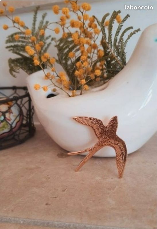 ✨ Broche Hirondelle Vintage rétro (image 1)