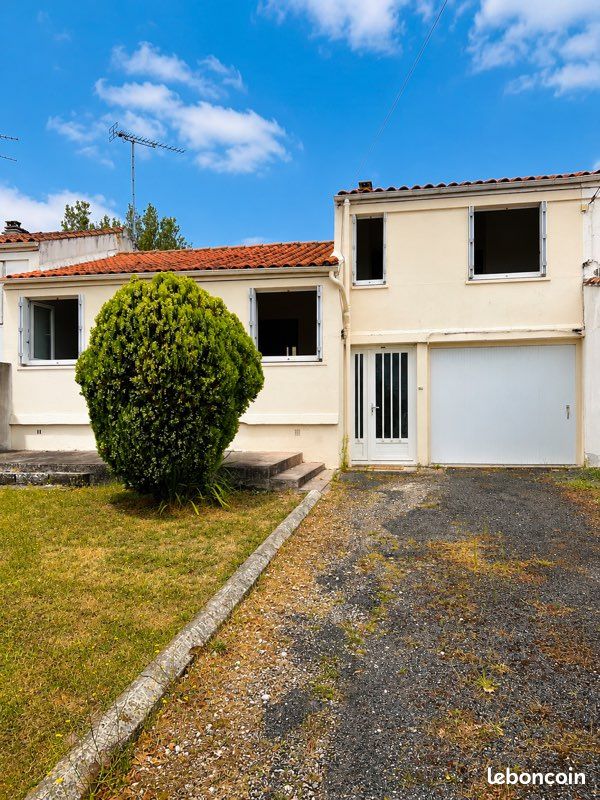 Maison 4 pièces 75 m² · à Saint-Jean-d'Angély · 75 m² · 135 000 €