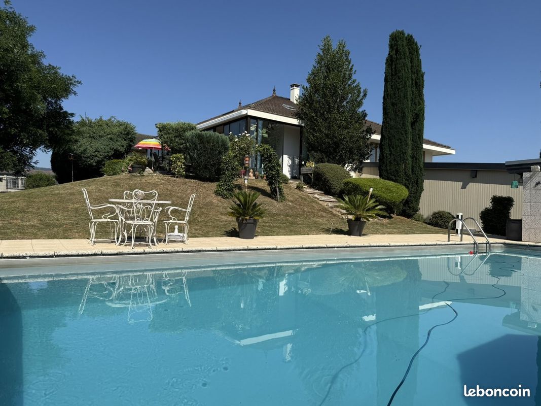 Maison 6 pièces 140 m² · à Amancy · 140 m² · 619 000 €