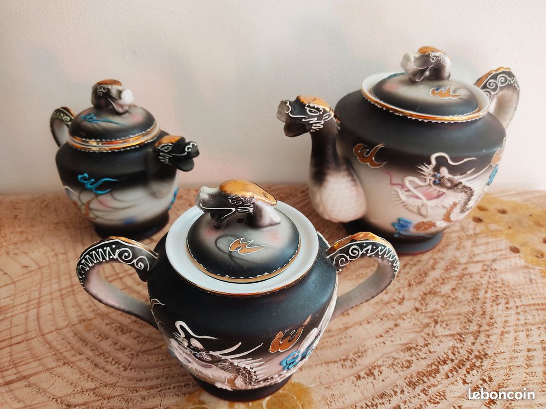 Service japonais, XIXème siècle, 7 pièces - Biron