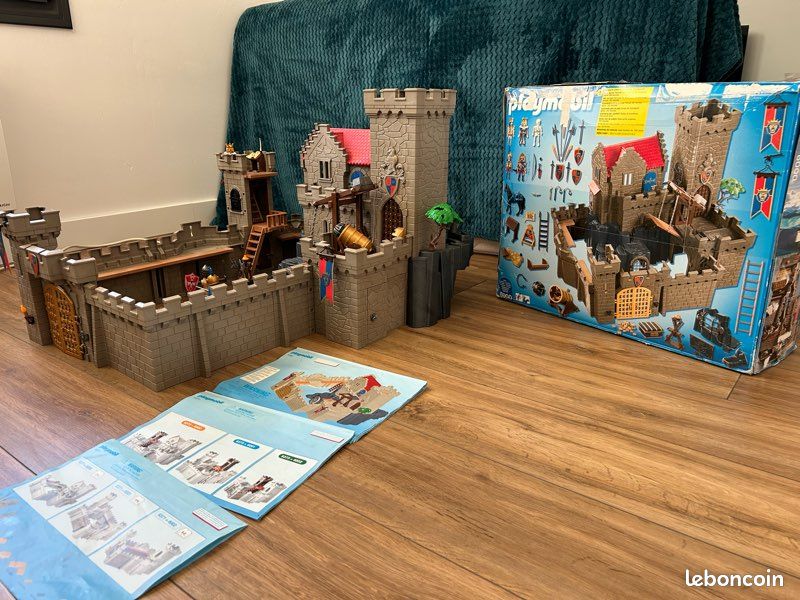 Château de chevaliers playmobile 6000 + 6373 + 6371 (image 12)