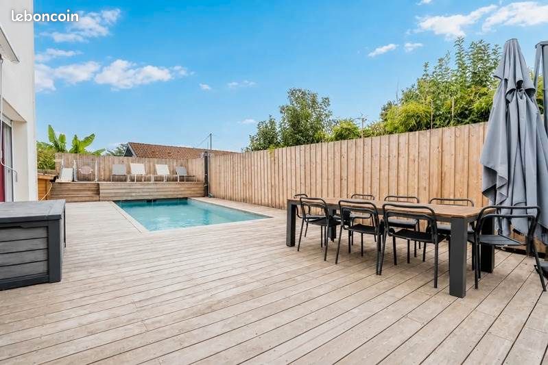 Maison 8 pièces 232 m² · à Bègles · 232 m² · 699 000 €